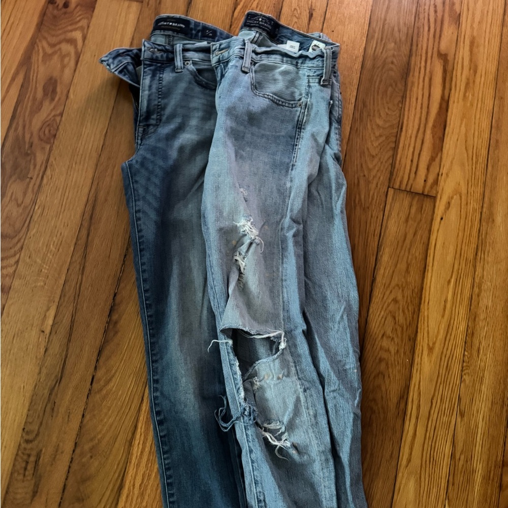 2 pairs of Lucky Brand jeans